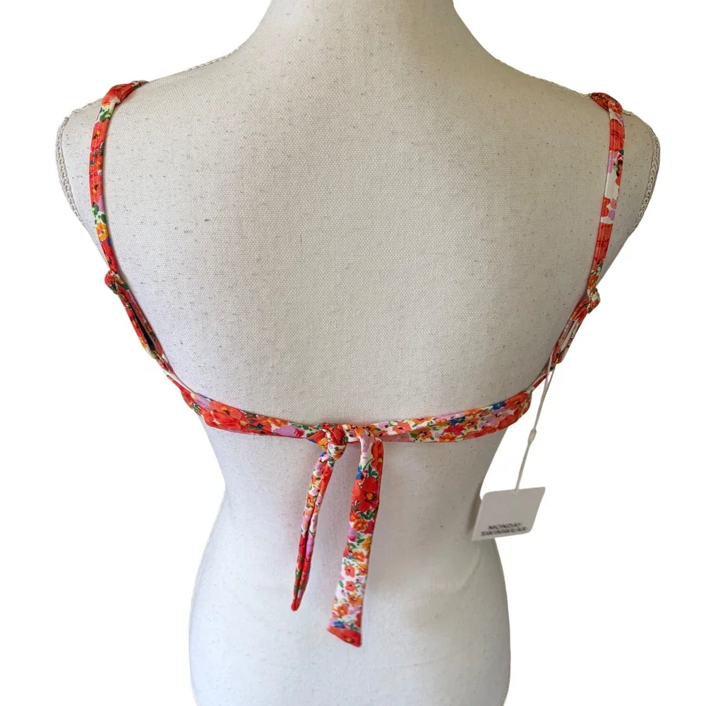 Monday Swimwear Clovelly V-Wire Balconette Bikini Top Red Floral Petit Fleur NWT